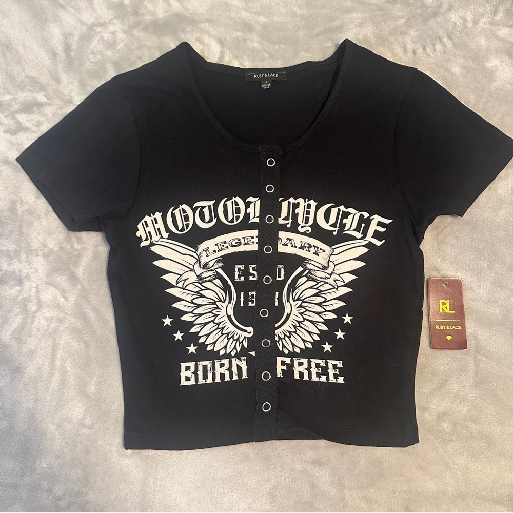 RUBY & LACE Women's Jr's‎ Sz S Crop Top T-Shirt Motorcycle Born Free